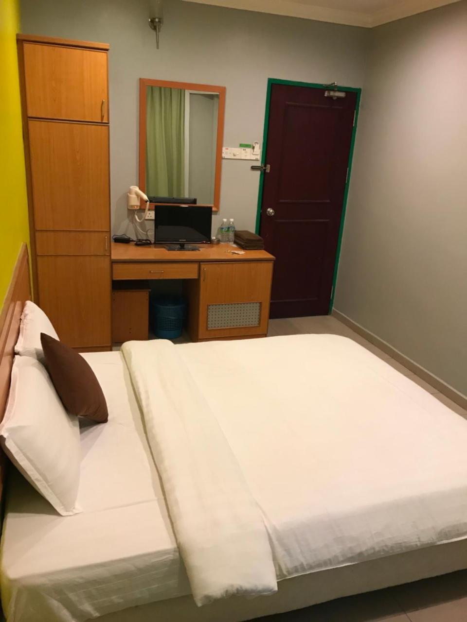 קואלה קנגסאר Kangsar Hotel מראה חיצוני תמונה